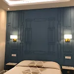 Отель Cresp 2*